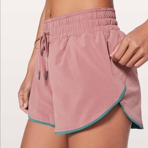 Lululemon choose a side short
